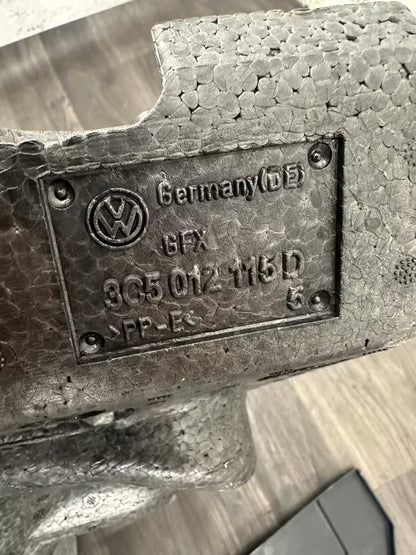 3C5012116 Bordwerkzeug Werkzeugkasten VW Passat 3C B6
