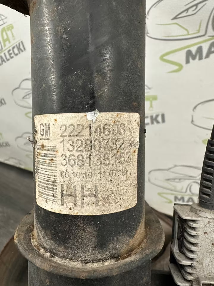 13158048 Achsschenkel Radnabe Links Opel Astra H 1,7 CDTI