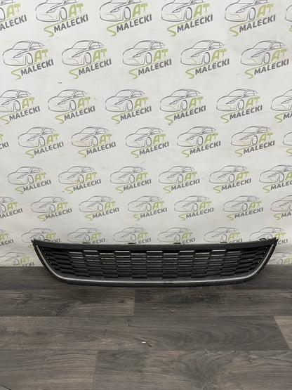 Originale Stoßstangen Gitter Mitte Vw Polo 6R Modell 6R0853677B