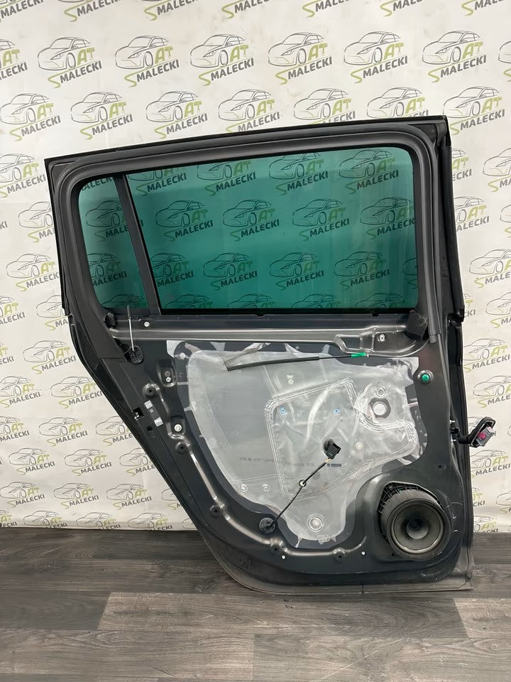 Door Rear Left Opel Zafira C Color Z190 for painting