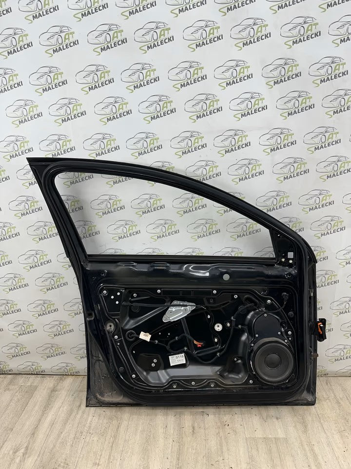 Front Left Door VW Passat 3C B6 Color LC9Z 05-10Bj