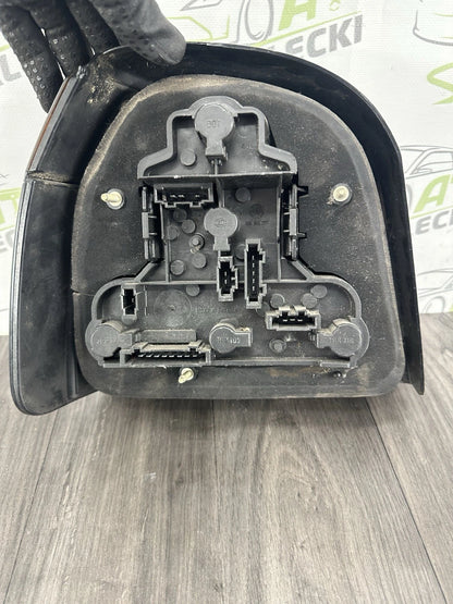 1H6945112C Heckleuchte Rücklicht Hinten Rechts VW Golf 3