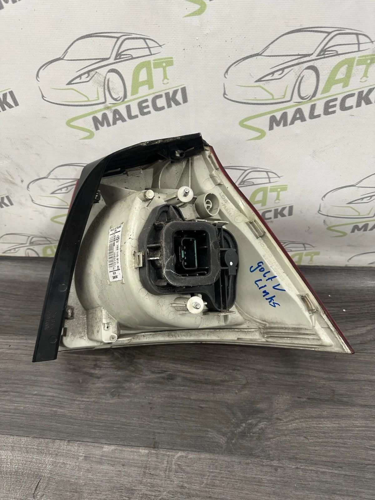 1K6945095AC Heckleuchte Rücklicht Hinten Links VW Golf V 1K6 945 095 AC