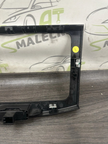 3AA858069F Rahmen Blende Abdeckung Verkleidung VW Passat B7 3AA 858 069 F