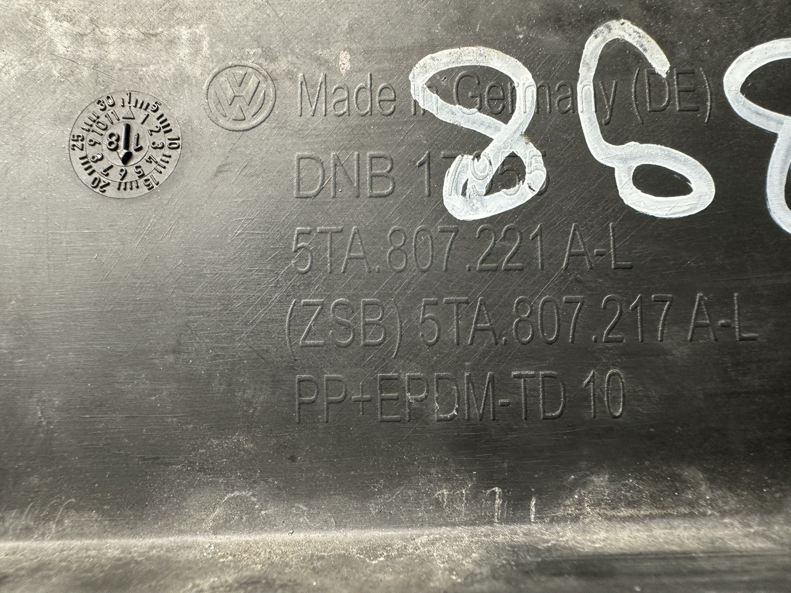 6305469