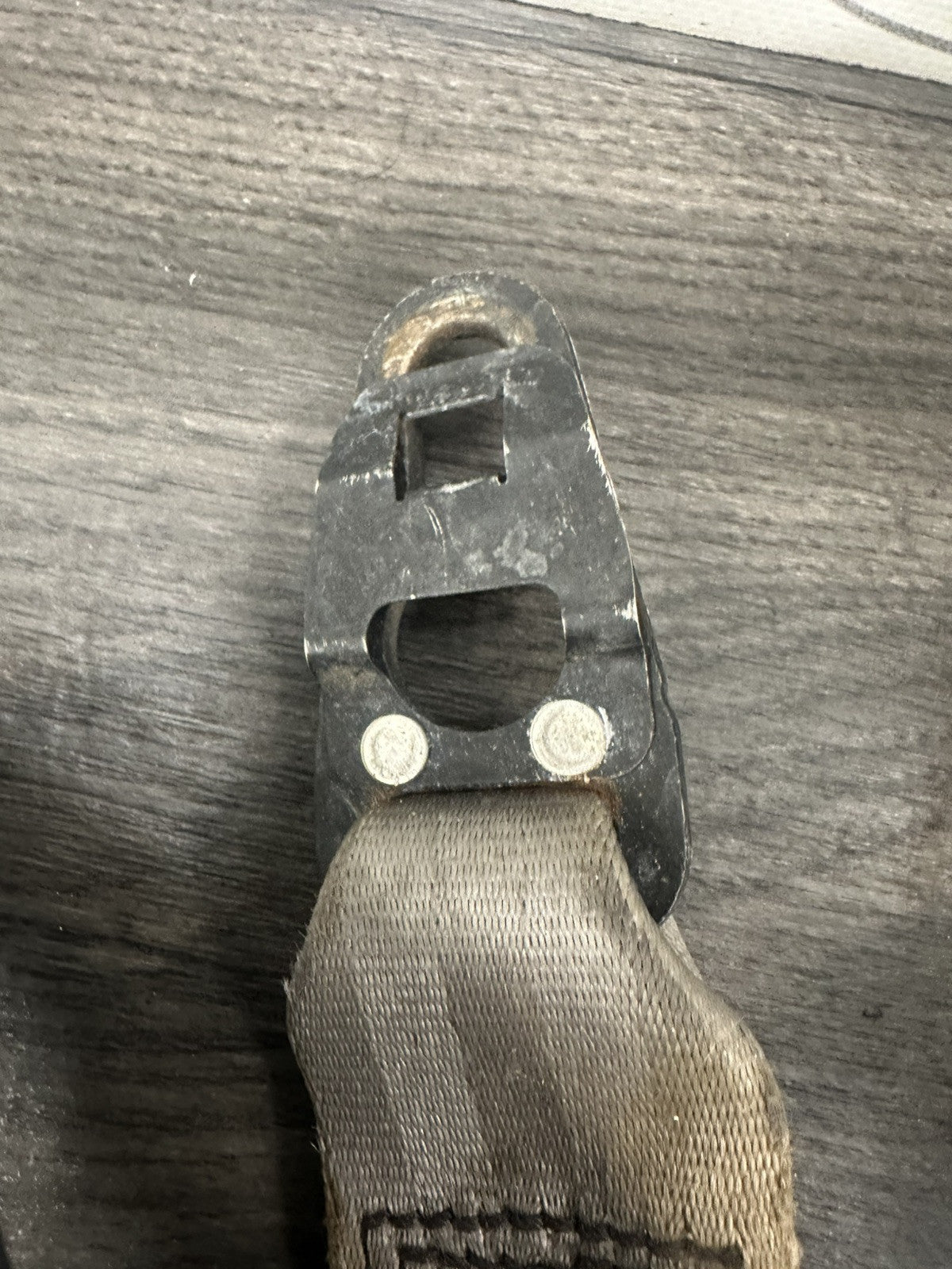 6305639