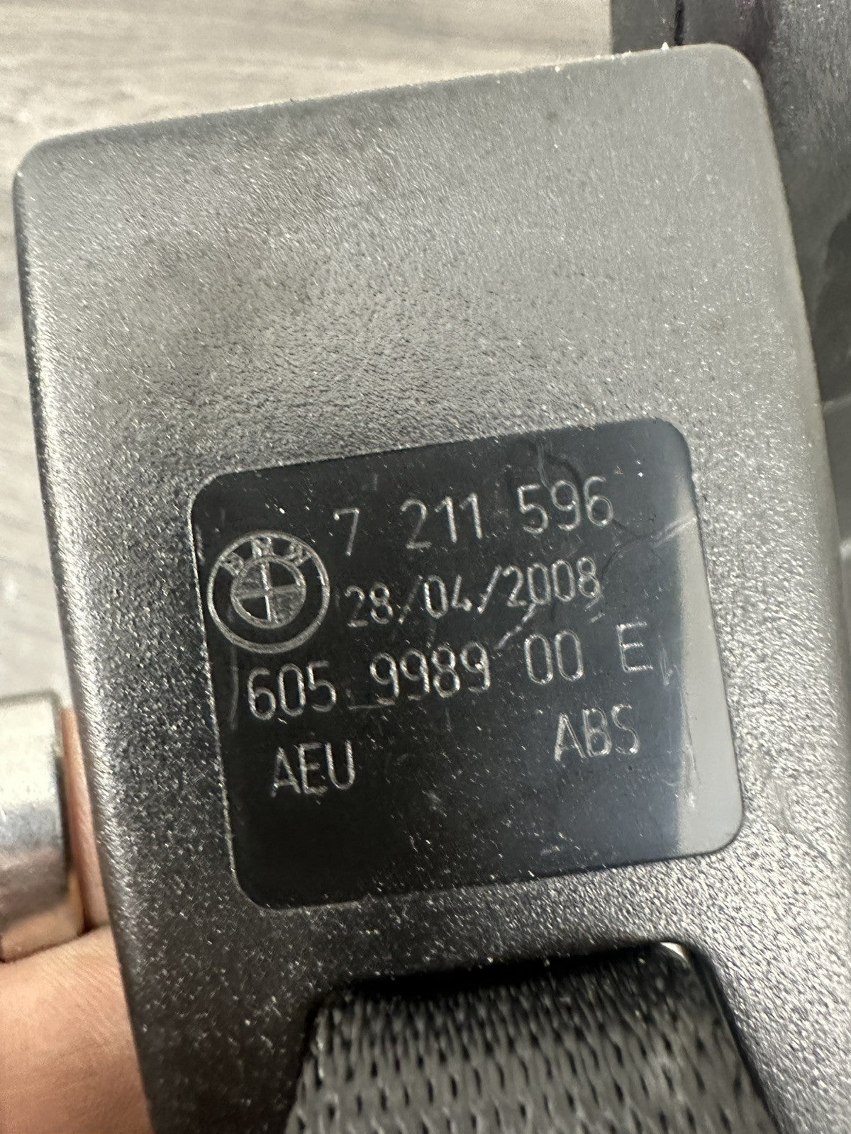 6305816