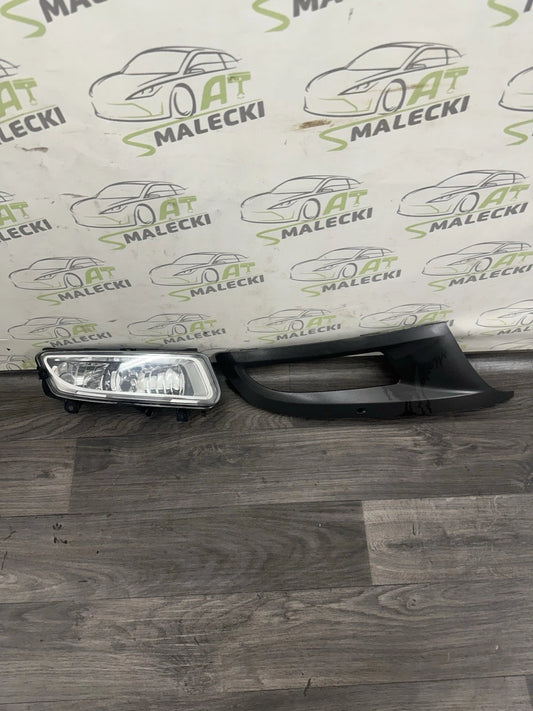 6R0853666D Nebelscheinwerfer + Verkleidung Rechts VW Polo 6R