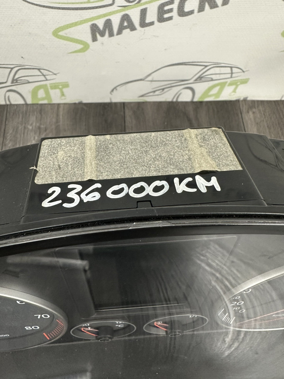 6304807