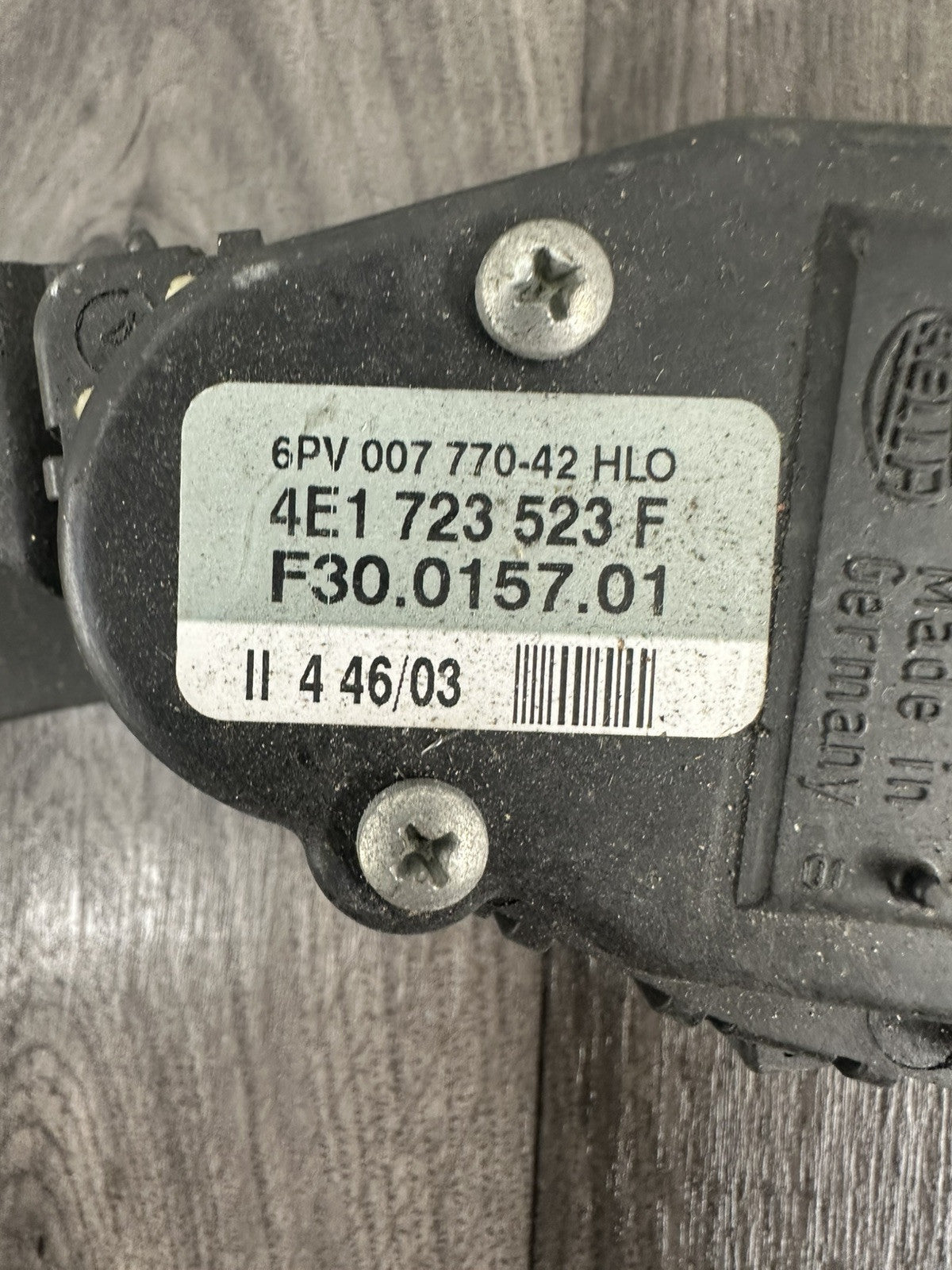 6308716