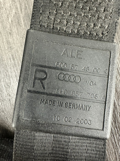 6305600